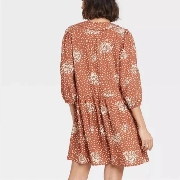 Womens 3/4 Sleeve Shift Dress - Picture 2 of 5